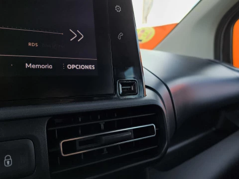 Peugeot Rifter BlueHDi 100 Allure Business Standard 73 kW (100 CV)