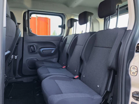 Peugeot Rifter BlueHDi 100 Allure Business Standard 73 kW (100 CV)