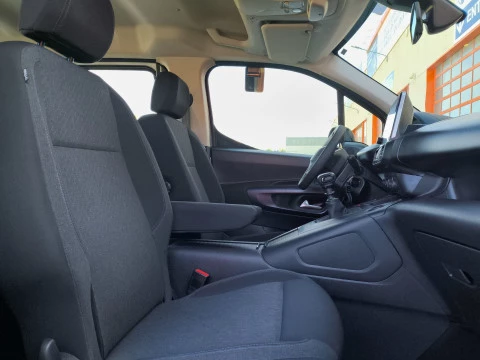 Peugeot Rifter BlueHDi 100 Allure Business Standard 73 kW (100 CV)