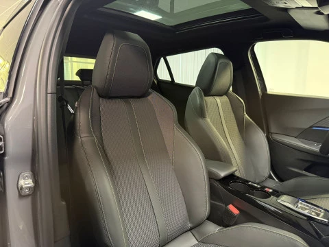 Peugeot 2008 N2008 GT Hybrid 136 eDCS6