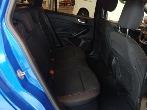 Ford Focus 1.0 Ecoboost MHEV 114kW Active Auto