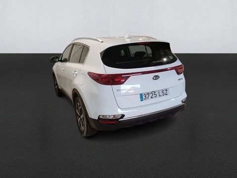 Kia Sportage 1.6 MHEV Business 100kW (136CV) 4x4