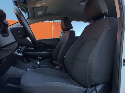 Kia Rio 1.2 CVVT Drive 62 kW (84 CV)