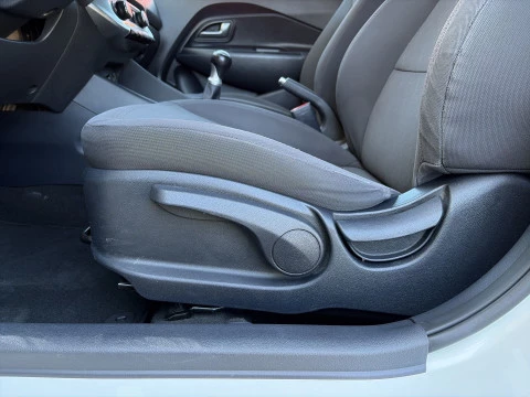 Kia Rio 1.2 CVVT Drive 62 kW (84 CV)
