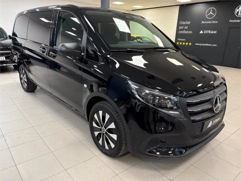 Mercedes-Benz Vito 116CDI AT 120kW Tourer Select Larga