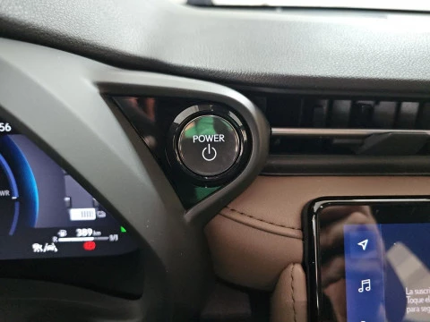 Lexus LBX 1.5 136cv HEV Elegant+