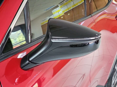 Lexus LBX 1.5 136cv HEV Elegant+