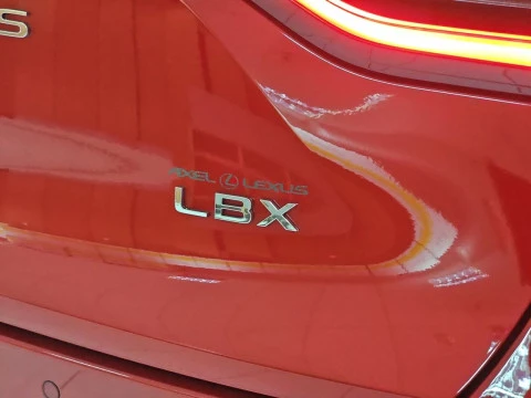 Lexus LBX 1.5 136cv HEV Elegant+