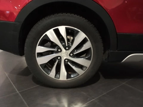 Suzuki S-Cross   1.4L Mild Hybrid S2 4WD