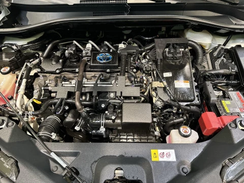 Toyota C-HR 1.8 125H Advance 90 kW (122 CV)