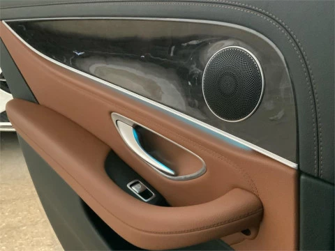 Mercedes-Benz Clase E 220 BlueTEC Avantgarde Plus