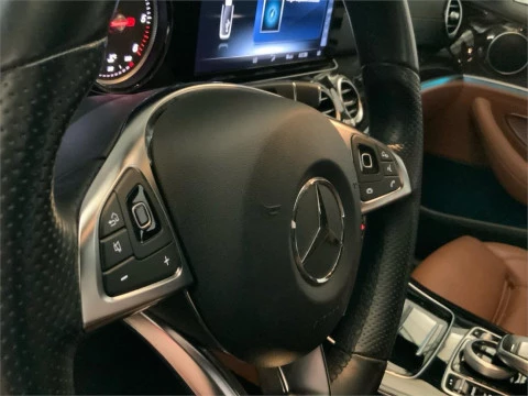 Mercedes-Benz Clase E 220 BlueTEC Avantgarde Plus