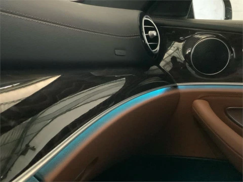 Mercedes-Benz Clase E 220 BlueTEC Avantgarde Plus