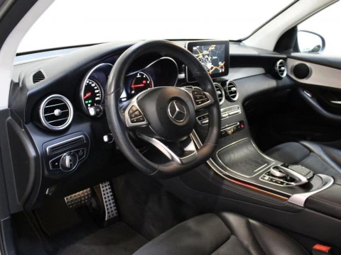 Mercedes-Benz GLC 220 d 4MATIC