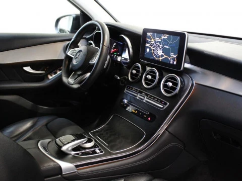 Mercedes-Benz GLC 220 d 4MATIC