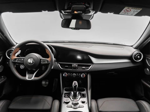 Alfa Romeo Giulia 2.2 Diesel 118kW (160CV) Intensa RWD