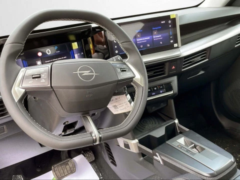 Opel Frontera 1.2T XHT Hybrid eDCT6 81kW GS