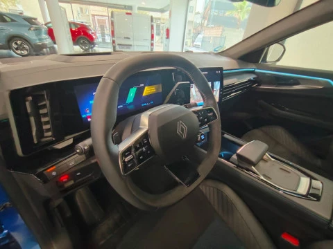 Renault Rafale Esprit Alpine E-Tech full hybrid 147kW