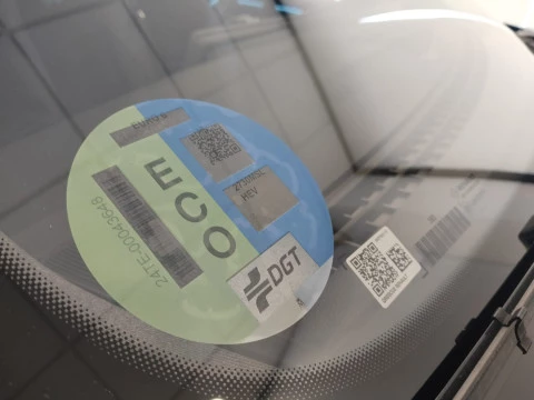 Renault Rafale Esprit Alpine E-Tech full hybrid 147kW