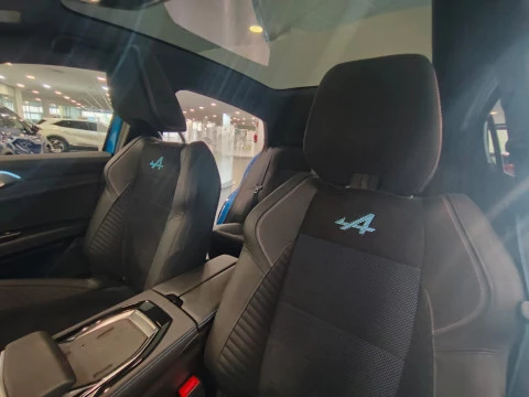 Renault Rafale Esprit Alpine E-Tech full hybrid 147kW