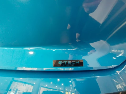 Renault Rafale Esprit Alpine E-Tech full hybrid 147kW