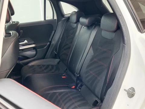 Mercedes-Benz GLA GLA 200 D