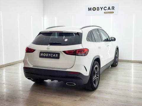 Mercedes-Benz GLA GLA 200 D