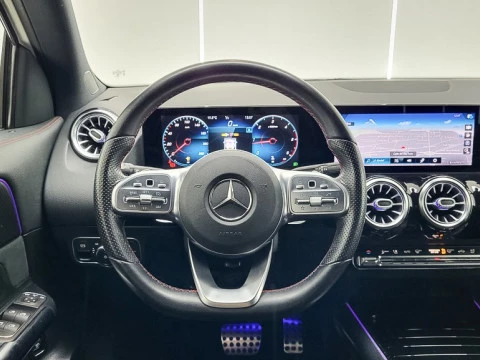 Mercedes-Benz GLA GLA 200 D