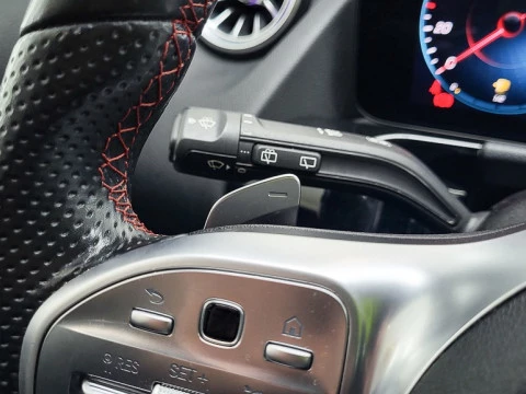 Mercedes-Benz GLA GLA 200 D