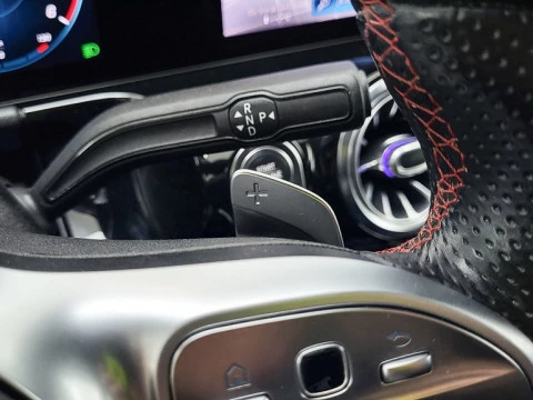 Mercedes-Benz GLA GLA 200 D