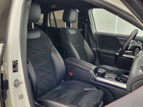 Mercedes-Benz GLA GLA 200 D