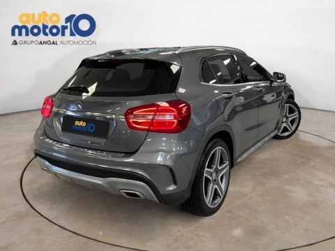 Mercedes-Benz GLA 200 d AMG Line