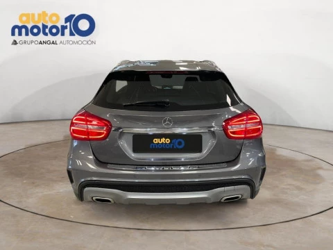 Mercedes-Benz GLA 200 d AMG Line