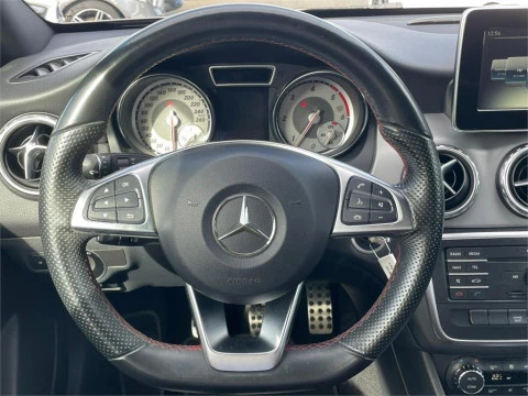 Mercedes-Benz GLA 200 d AMG Line