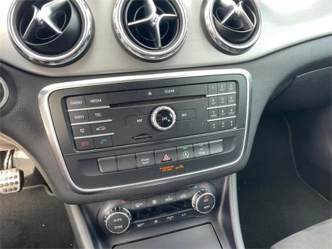 Mercedes-Benz GLA 200 d AMG Line