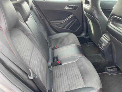 Mercedes-Benz GLA 200 d AMG Line