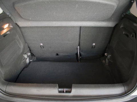 Opel Crossland X 1.6T 73KW SELECTIVE 5P