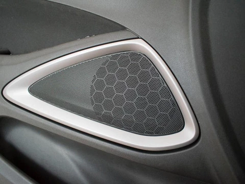 Opel Crossland X 1.6T 73KW SELECTIVE 5P