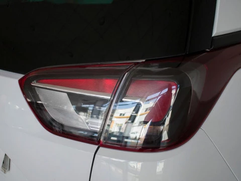 Opel Crossland X 1.6T 73KW SELECTIVE 5P