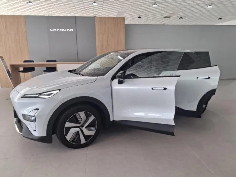CHANGAN Deepal S05 BEV 69KWH MAX AUTO RWD 5P