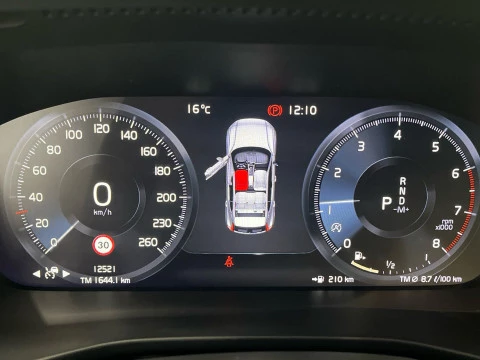 Volvo XC40 XC40 T2 CORE AUTO GASOLINA