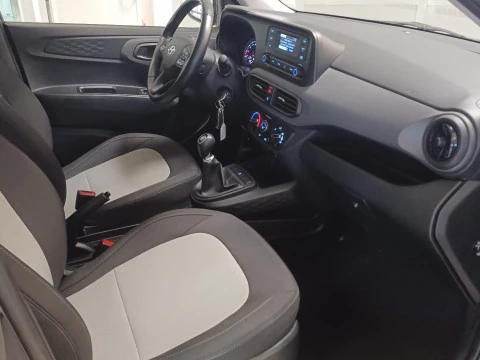 Hyundai i10 1.0 Tecno