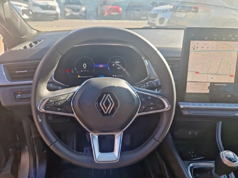 Renault Captur techno Eco-G 100cv (74 kW)