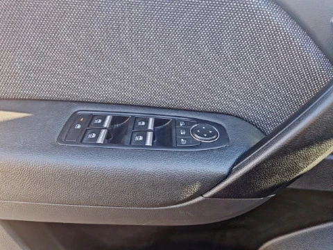 Renault Captur techno Eco-G 100cv (74 kW)