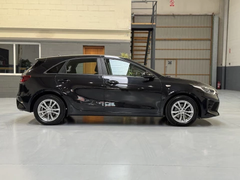 Kia Ceed 1.0 T-GDi 88kW (120CV) Concept