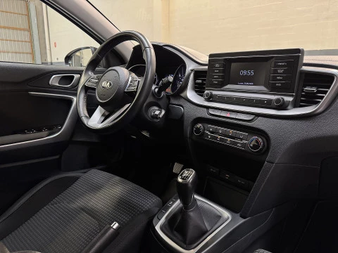 Kia Ceed 1.0 T-GDi 88kW (120CV) Concept