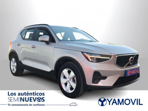 Volvo XC40 T2 Essential Auto 95 kW (129 CV)