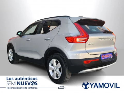 Volvo XC40 T2 Essential Auto 95 kW (129 CV)