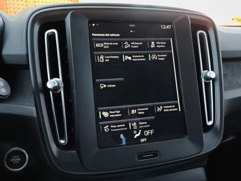 Volvo XC40 T2 Essential Auto 95 kW (129 CV)