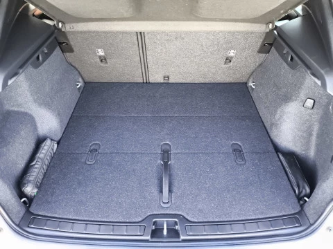 Volvo XC40 T2 Essential Auto 95 kW (129 CV)